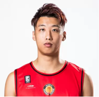 https://img.zjshun.com/img/basketball/player/885a6678d5e87d2249b9e99008794278.png