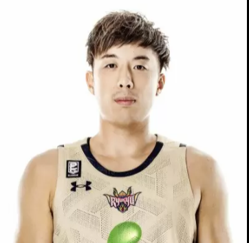 https://img.zjshun.com/img/basketball/player/9f9d2819e1db9fdba3c26379c9a7a23c.png